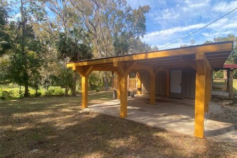 House in Floral City, Florida 3 bedrooms, 149.39 sq.m. № 1718610 - photo 6