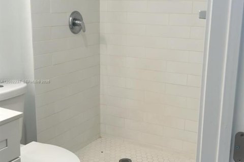 Квартира в Майами, Флорида 1 спальня, 1250.56м2 № 2067723