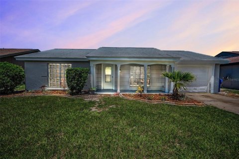 Casa en venta en Holiday, Florida, 2 dormitorios, 99.22 m2 № 1827882 - foto 2