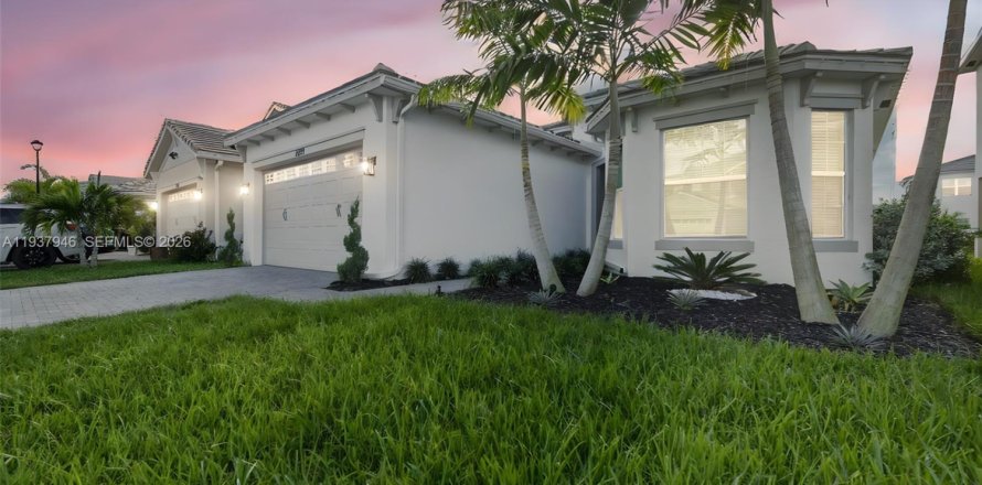 Villa ou maison à Loxahatchee Groves, Floride 3 chambres, 177.72 m2 № 1997600