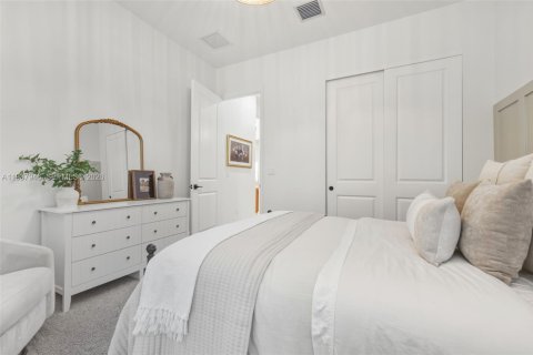 Villa ou maison à vendre à Loxahatchee Groves, Floride: 3 chambres, 177.72 m2 № 1997600 - photo 15