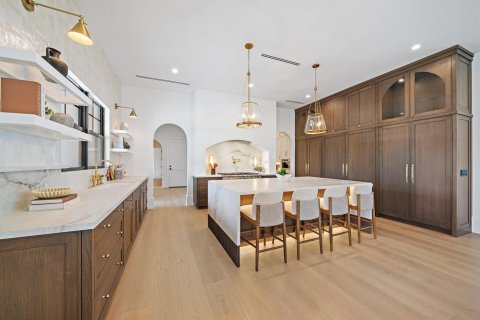 House in Jupiter, Florida 5 bedrooms, 411.74 sq.m. № 2397318 - photo 24