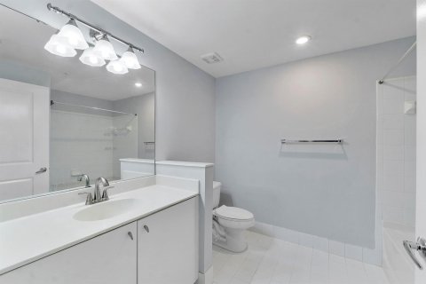Condominio en alquiler en Coral Springs, Florida, 2 dormitorios, 98.85 m2 № 2087922 - foto 11