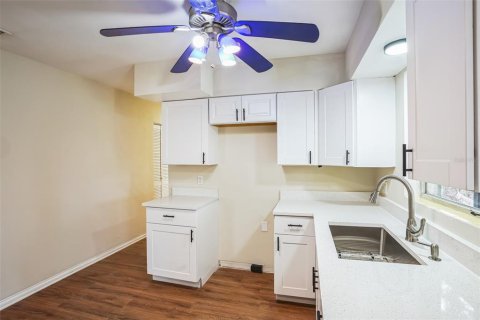 Casa en venta en Largo, Florida, 4 dormitorios, 126.07 m2 № 1878080 - foto 10