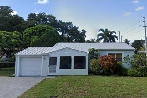 House in Fort Lauderdale, Florida 2 bedrooms, 81.29 sq.m. № 1470178 - photo 1