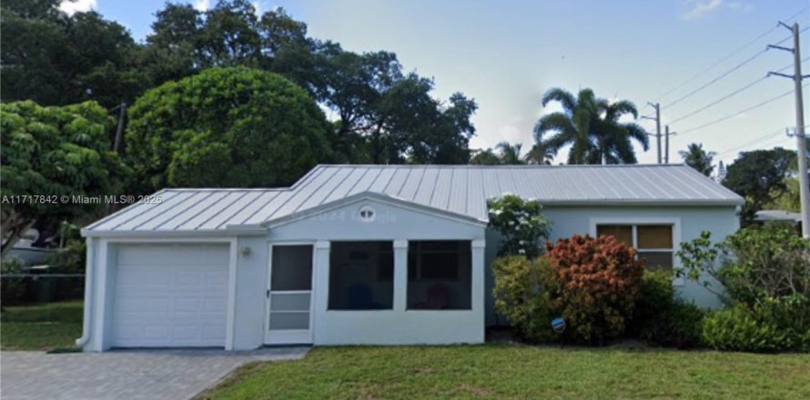 House in Fort Lauderdale, Florida 2 bedrooms, 81.29 sq.m. № 1470178
