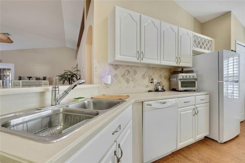 Casa en venta en Spring Hill, Florida, 2 dormitorios, 139.07 m2 № 2430795 - foto 7