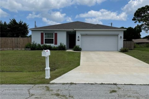 Снять в аренду виллу или дом в Порт-Сент-Луси, Флорида 3 спальни, 134.24м2, № 2003851 - фото 3