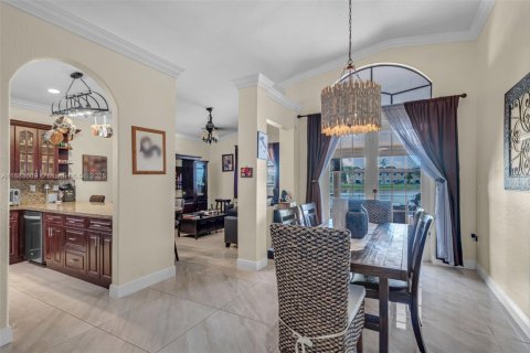 Villa ou maison à vendre à Miramar, Floride: 4 chambres, 194.07 m2 № 1930879 - photo 9