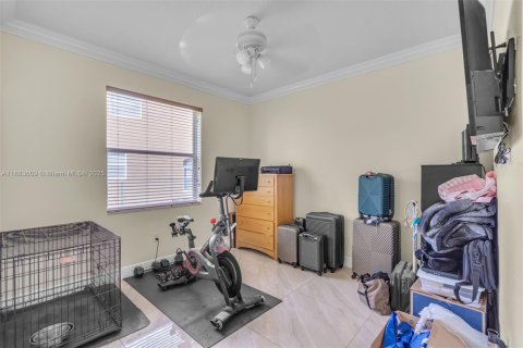 Villa ou maison à vendre à Miramar, Floride: 4 chambres, 194.07 m2 № 1930879 - photo 23