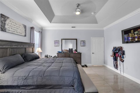 Villa ou maison à vendre à Miramar, Floride: 4 chambres, 194.07 m2 № 1930879 - photo 15