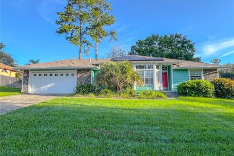 Villa ou maison à Gainesville, Floride 3 chambres, 179.86 m2 № 2370775