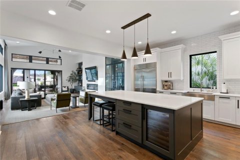 Villa ou maison à louer à Tampa, Floride: 5 chambres, 409.33 m2 № 1847366 - photo 16