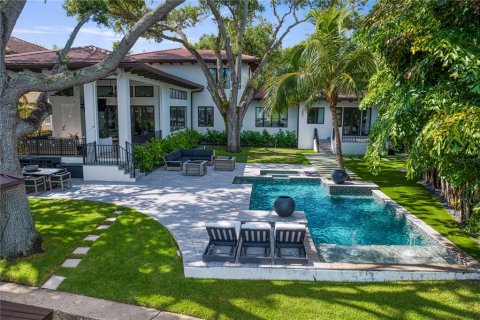 Villa ou maison à louer à Tampa, Floride: 5 chambres, 409.33 m2 № 1847366 - photo 5