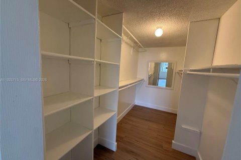 Снять в аренду кондоминиум в Хайалиа, Флорида 1 спальня, 80.82м2, № 2009200 - фото 15