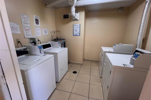 Снять в аренду кондоминиум в Хайалиа, Флорида 1 спальня, 80.82м2, № 2009200 - фото 18