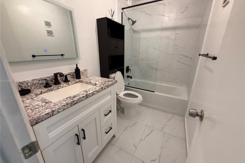 Снять в аренду кондоминиум в Хайалиа, Флорида 1 спальня, 80.82м2, № 2009200 - фото 13