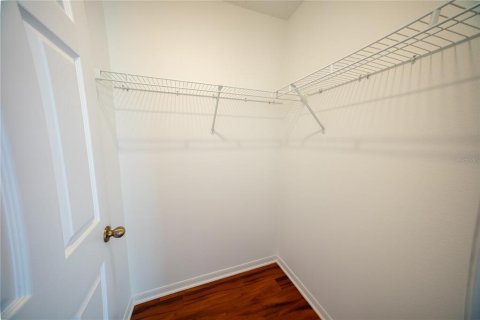 House in Orlando, Florida 5 bedrooms, 284.65 sq.m. № 2396173 - photo 26