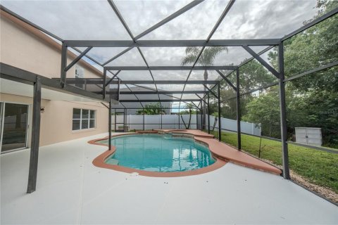 House in Orlando, Florida 5 bedrooms, 284.65 sq.m. № 2396173 - photo 3