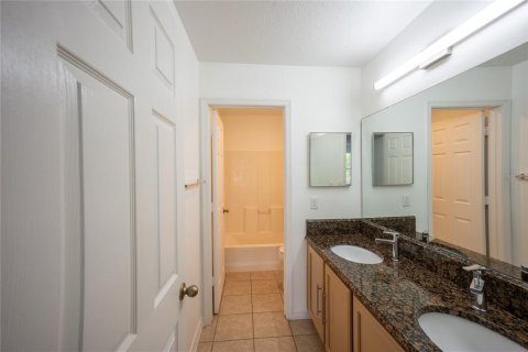 House in Orlando, Florida 5 bedrooms, 284.65 sq.m. № 2396173 - photo 29