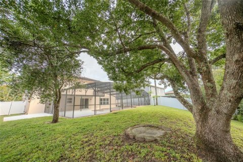 House in Orlando, Florida 5 bedrooms, 284.65 sq.m. № 2396173 - photo 4