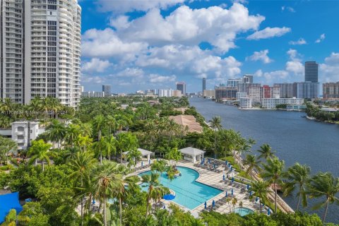 Condominio en venta en Aventura, Florida, 1 dormitorio, 120.77 m2 № 1887839 - foto 29