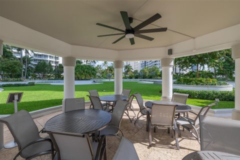 Condominio en venta en Aventura, Florida, 1 dormitorio, 120.77 m2 № 1887839 - foto 25