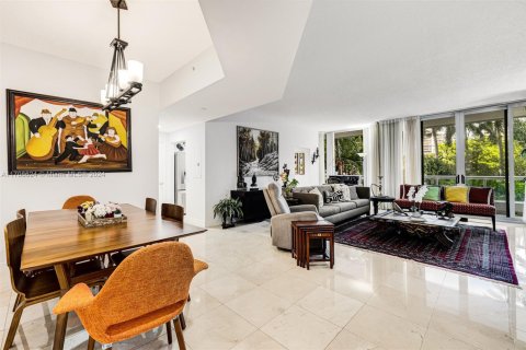 Condominio en venta en Aventura, Florida, 1 dormitorio, 120.77 m2 № 1887839 - foto 5