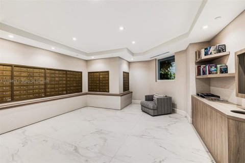 Condominio en venta en Aventura, Florida, 1 dormitorio, 120.77 m2 № 1887839 - foto 18
