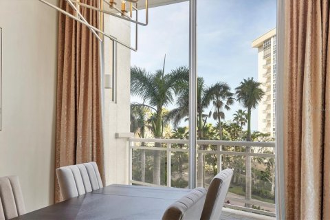 Condo in Sarasota, Florida, 2 bedrooms  № 2205925 - photo 29