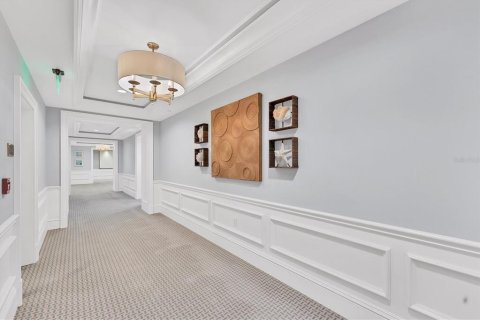 Condo in Sarasota, Florida, 2 bedrooms  № 2205925 - photo 9