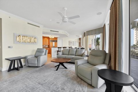Condo in Sarasota, Florida, 2 bedrooms  № 2205925 - photo 17