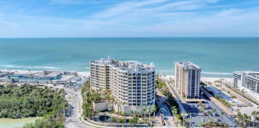 Condo in Sarasota, Florida, 2 bedrooms  № 2205925