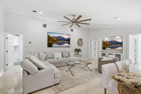 House in Boca Raton, Florida 5 bedrooms, 337.33 sq.m. № 2193574 - photo 9