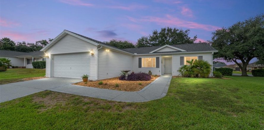 Casa en Summerfield, Florida 2 dormitorios, 105.54 m2 № 1899949
