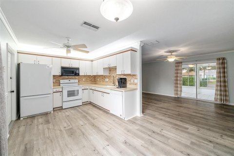 Купить виллу или дом в Саммерфилд, Флорида 6 комнат, 105.54м2, № 1899949 - фото 5