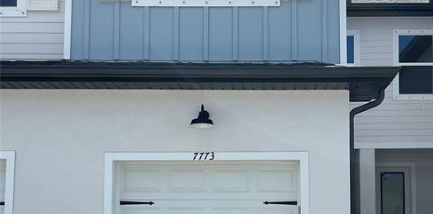 Townhouse in Seminole, Florida 2 bedrooms, 142.51 sq.m. № 1858256