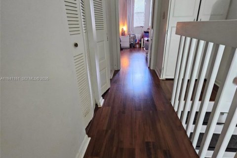 Купить таунхаус в Пемброк-Пайнс, Флорида 2 спальни, 117.06м2, № 1998685 - фото 6