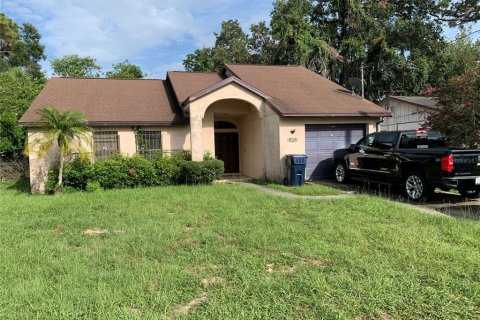 House in Tampa, Florida 3 bedrooms, 141.21 sq.m. № 1838243 - photo 21