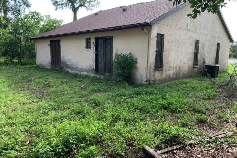 House in Tampa, Florida 3 bedrooms, 141.21 sq.m. № 1838243 - photo 27