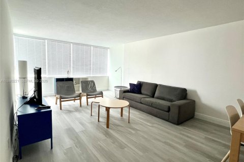 Купить кондоминиум в Майами-Бич, Флорида 1 спальня, 80.27м2, № 2058003 - фото 10