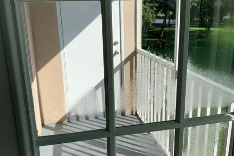 Condominio en alquiler en Kissimmee, Florida, 3 dormitorios, 105.54 m2 № 2353421 - foto 3