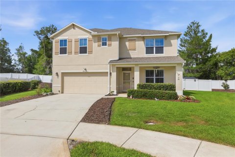 Villa ou maison à DeLand, Floride 5 chambres, 269.97 m2 № 2219509