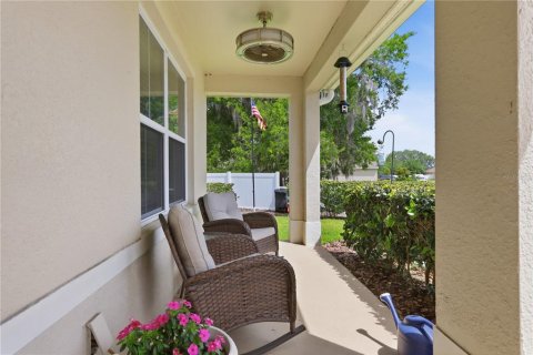 House in DeLand, Florida 5 bedrooms, 269.97 sq.m. № 2219509 - photo 4