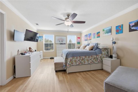 House in DeLand, Florida 5 bedrooms, 269.97 sq.m. № 2219509 - photo 21