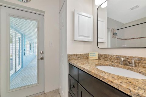 Casa en venta en Sarasota, Florida, 3 dormitorios, 193.05 m2 № 1884193 - foto 25