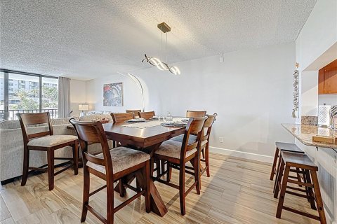 Купить кондоминиум в Клируотер, Флорида 5 комнат, 126.72м2, № 1732321 - фото 6