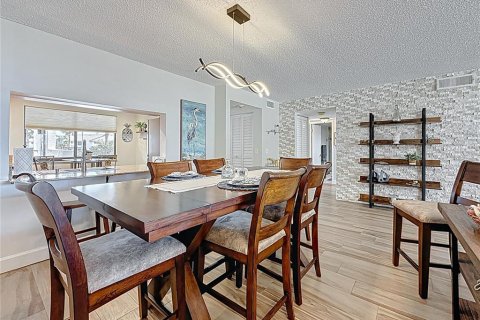 Купить кондоминиум в Клируотер, Флорида 5 комнат, 126.72м2, № 1732321 - фото 7