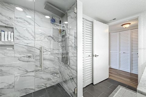 Купить кондоминиум в Клируотер, Флорида 5 комнат, 126.72м2, № 1732321 - фото 20