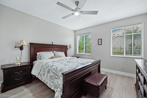 Villa ou maison à vendre à Weston, Floride: 4 chambres, 227.61 m2 № 2265561 - photo 9